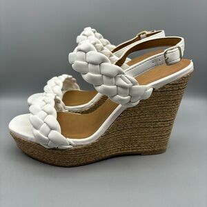 Qupid Espadrille‎ Wedge Sandals Women’s Size 10 White Faux Leather Ankle Strap